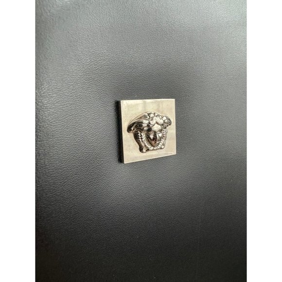 Gianni Versace Vintage Silver Medusa Tote Bag Black PU Leather - Picture 5 of 16